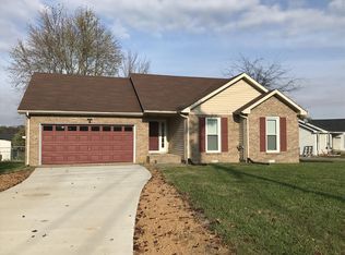 1909 Bridgewater Dr, Clarksville, TN 37042
