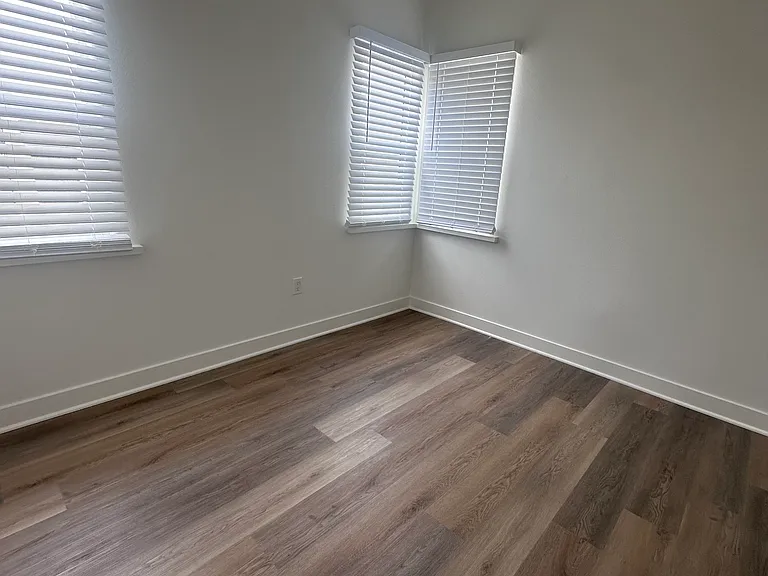 632 N Orange Dr #636 — Photo 9