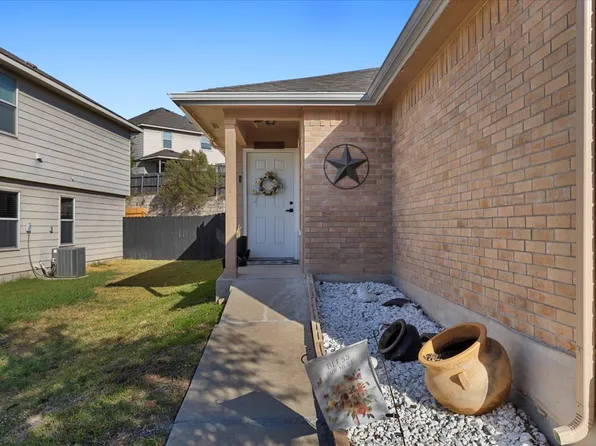 8824 Southwick Dr, Austin, TX 78724