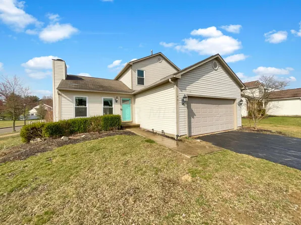 401 Lockmead Dr, Pataskala, OH 43062