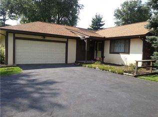 255 Waggoner Rd, Reynoldsburg, OH 43068