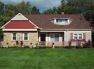 20203 Ridgewood Ave, Warrensville Heights, OH