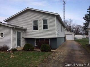 1116 N 19th St, Springfield, IL 62702