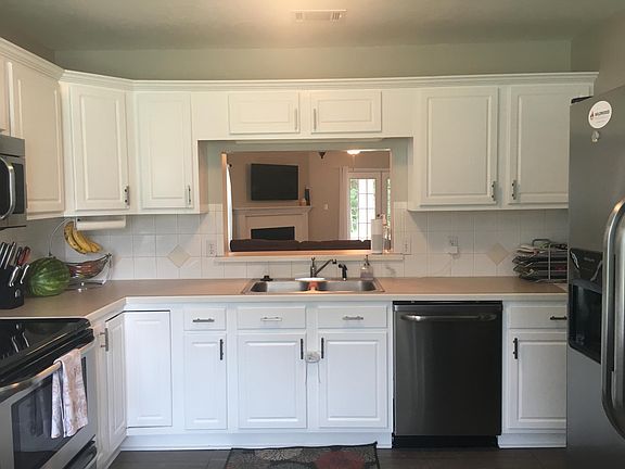 5th image of 2136 Heathrow Dr