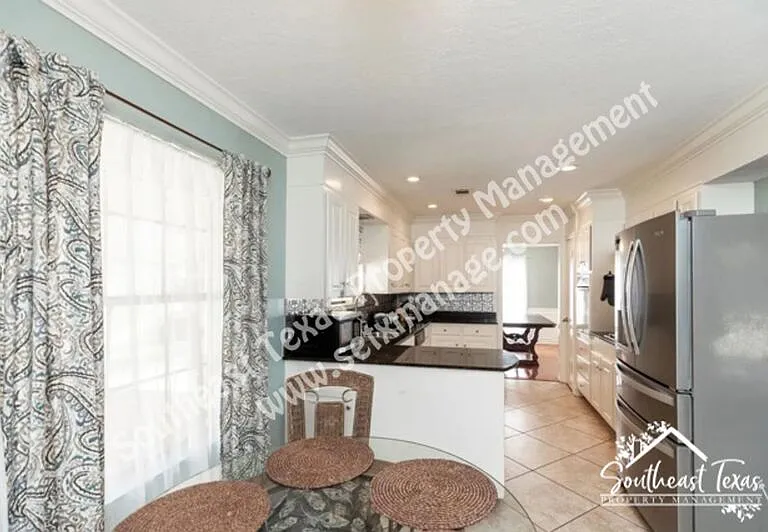 6030 Zenith St — Photo 13