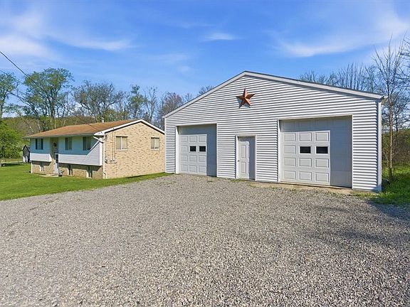 4th image of 933 Sarver Rd
