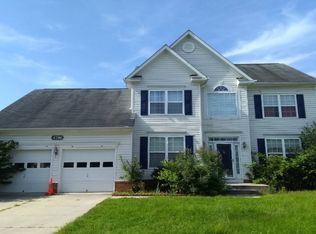 4796 Balmoral St, White Plains, MD