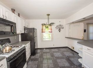 2018 Belmont Ave, Elmont, NY 11003