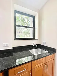 Rented by HOLTON REAL ESTATE INC.