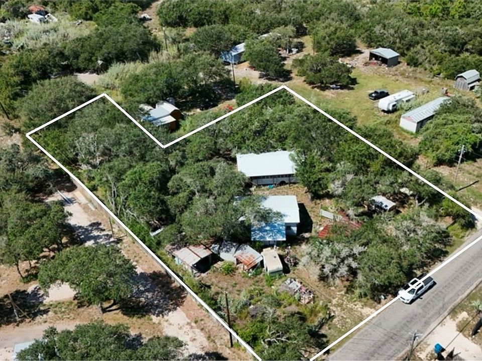 2nd image of 1115 Lee Rd