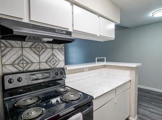 Avery Place, Houston, TX 77067