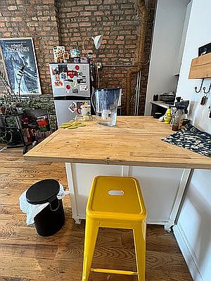 2nd image of 1063 Bergen St APT 5