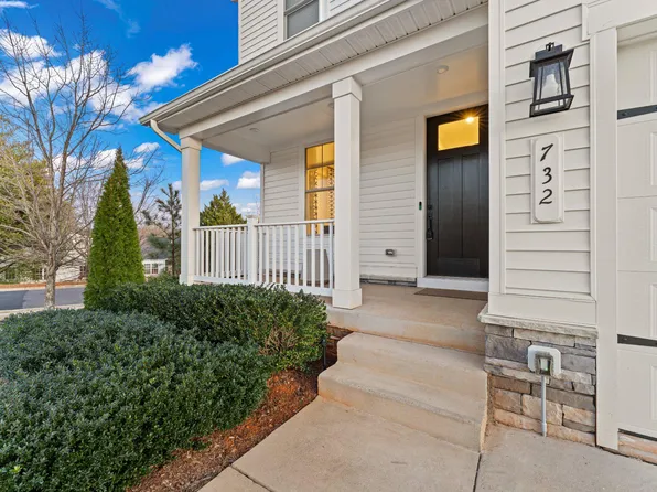 732 Round Hill Dr, Orange, VA 22960