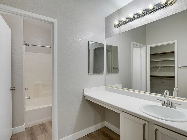 11051 Cresco Ct — Photo 18