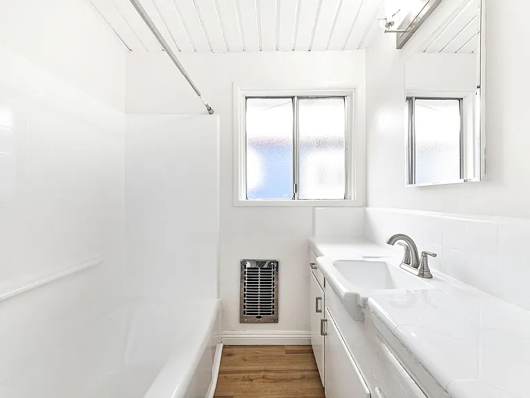 4115 Palmwood — Photo 12