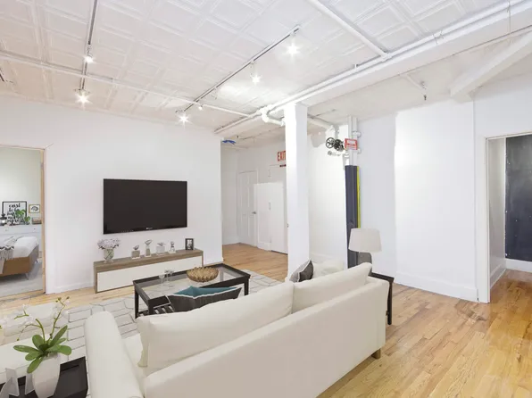 8 Liberty Pl #3, New York, NY 10038