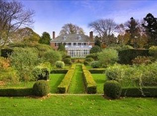 126 Lewis Rd, East Quogue, NY 11942