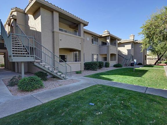 2nd image of 16013 S Desert Foothills Pkwy #Phoenix 85