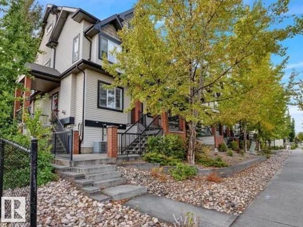 1650 Towne Center Blvd NW #41, Edmonton, AB T6R 0C5