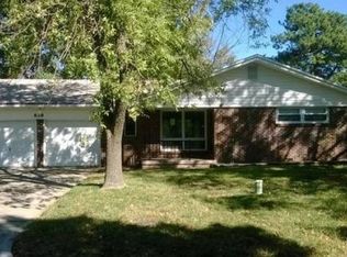 828 N Westlink Ave, Wichita, KS 67212