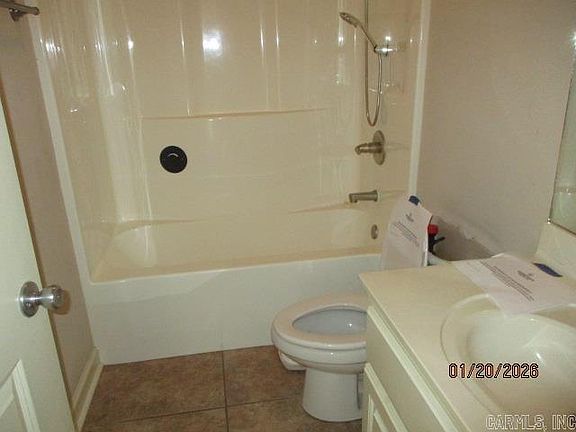 5th image of 1917 Reveille Cir