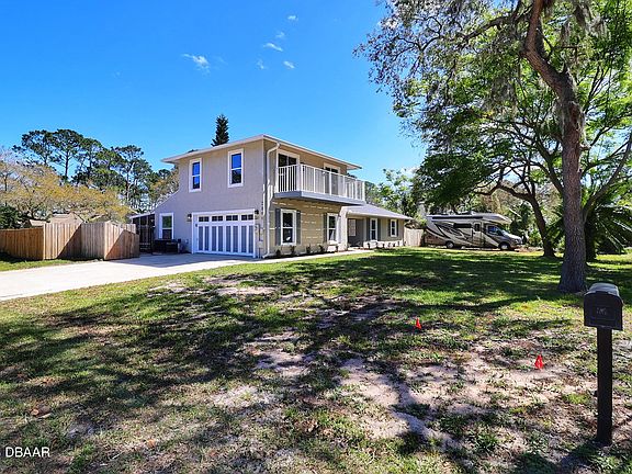 2nd image of 2899 Hardy Ave
