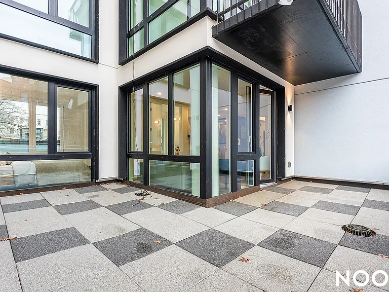2484 Bedford Ave #2D — Photo 35