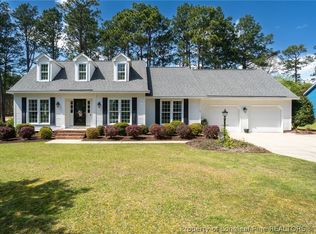 6860 Uppingham Rd, Fayetteville, NC 28306