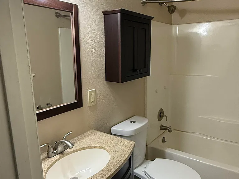 311 N Rosalee St — Photo 20