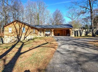 101 Ivy Ln SE, Cartersville, GA 30121