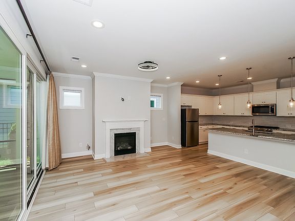 3rd image of 5485 Caneel Ln #1