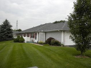 4480 Greystone Village Dr, Columbus, OH 43228