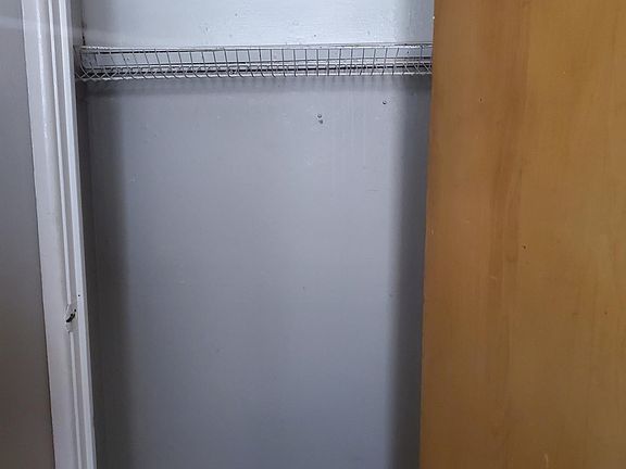 Kitchen closet