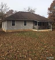 4th image of 670 Lone Pine St
