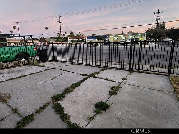 2nd image of 5361 Arlington Ave