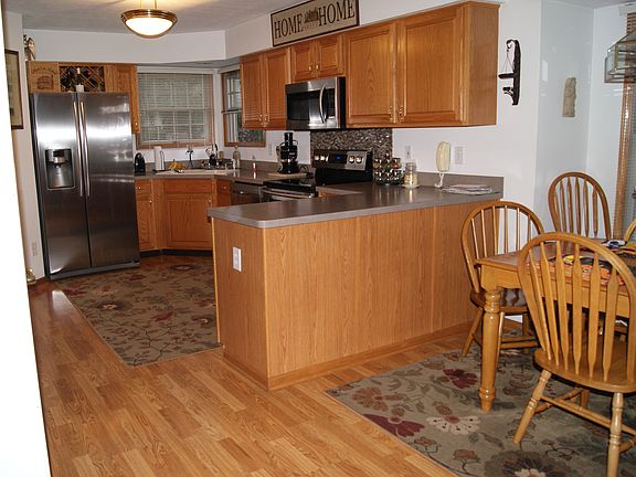 2nd image of 2053 Penhook Ave