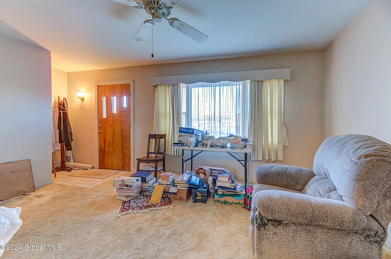 3rd image of 194 Prospect Avenue