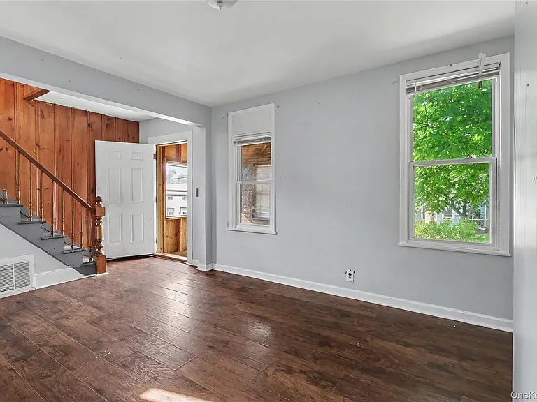 39 Spruce St — Photo 21