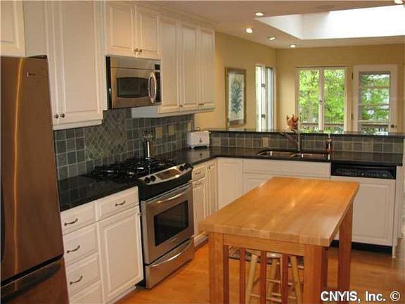 2nd image of 4781 Ormonde Dr