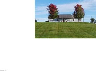 28522 Hartley Rd, Beloit, OH 44609