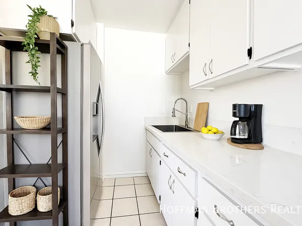 5419 Harold Way, Los Angeles, CA