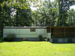 1189 Shriners Ln, Manning, SC 29102