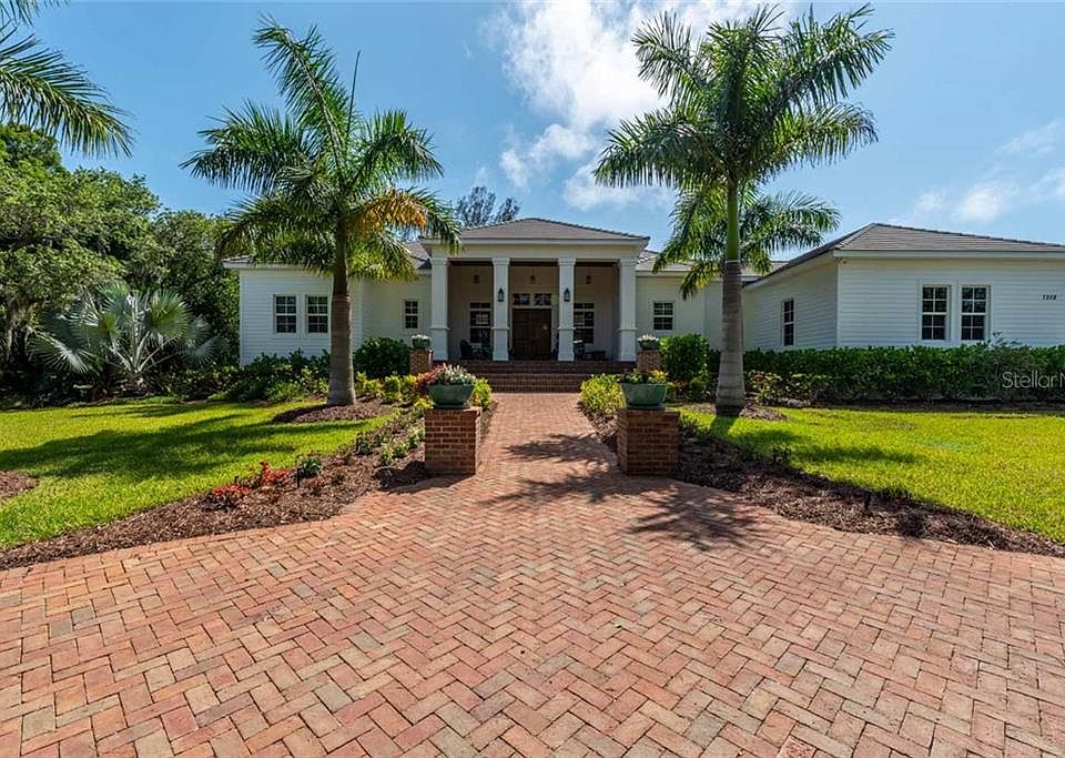 1st image of 7208 Melaleuca Way