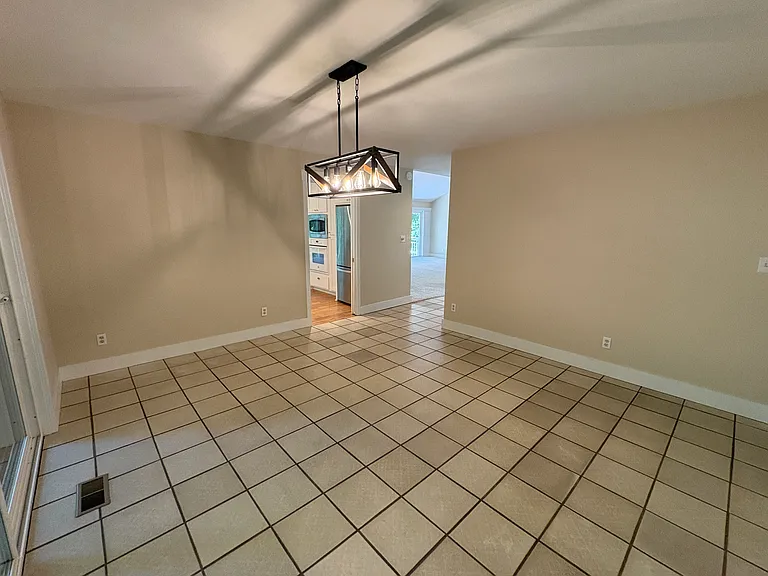 3531 Indian Hills Dr — Photo 10