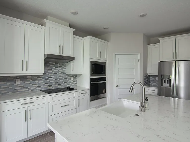 11045 E Bay St — Photo 10