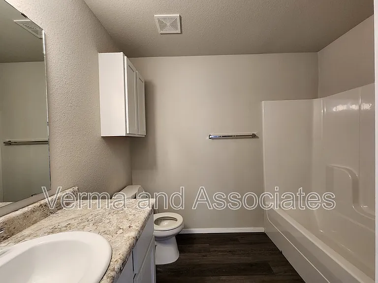 1730 King Rd — Photo 11