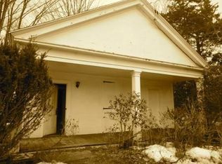 131 Tower Hill Rd, Brimfield, MA 01010