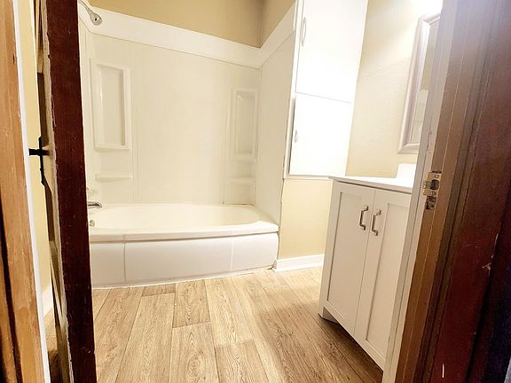 2nd image of 104 S Louisiana St