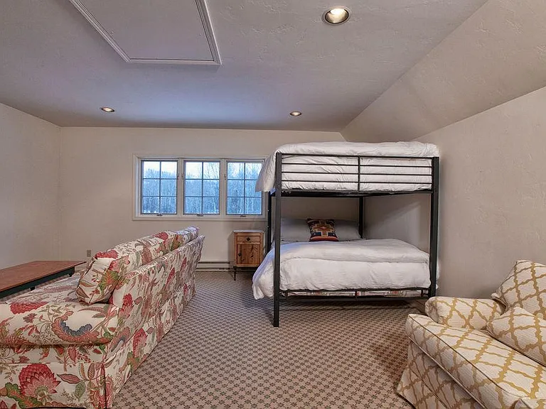 3220 Wilderness Ln — Photo 30