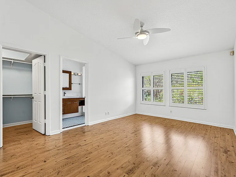 5662 SE Schooner Oaks Way — Photo 17